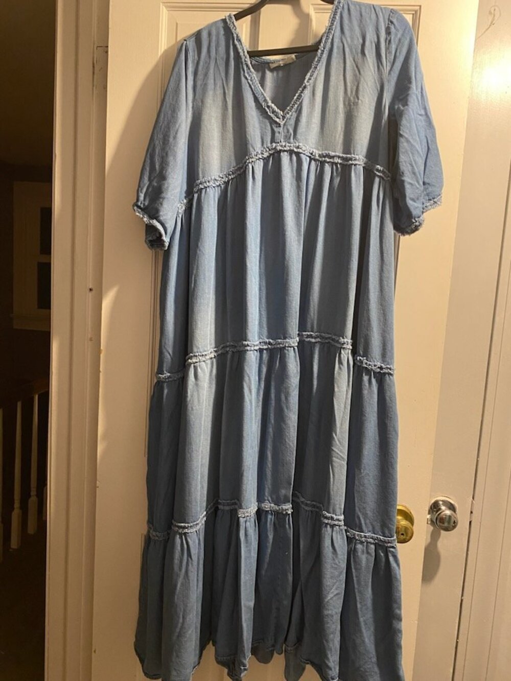 Easel blue jean tiered dress, size medium